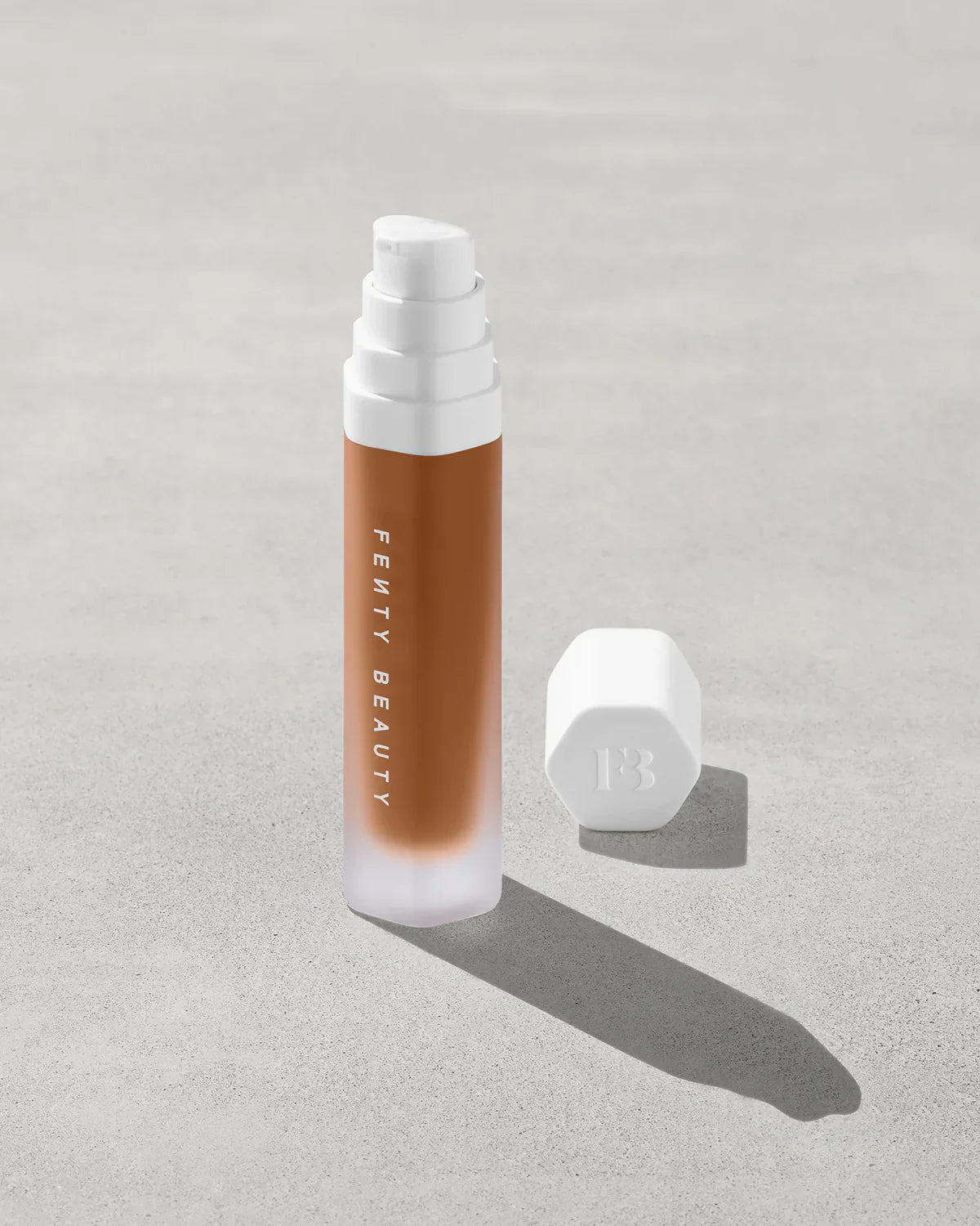 Soft’lit Naturally Luminous Longwear Foundation